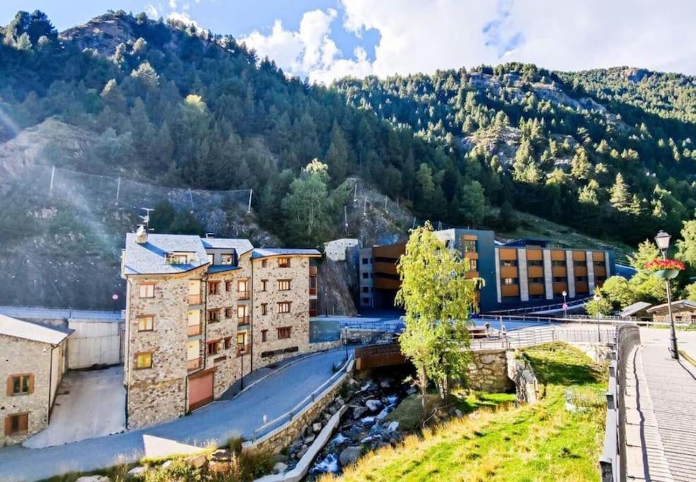 Unico Piso Colorido Y Divertido En Ransol - Increibles Vistas Al Rio Y Naturaleza - Ideal Familias L By Bonesvacances Andorra la Vieja